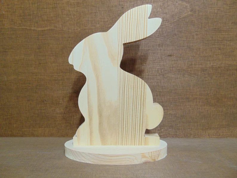 A scroll saw pattern to help you make a bunny.